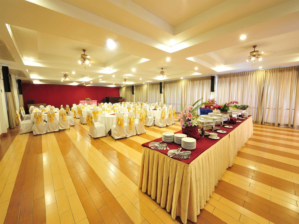 Jomtien Garden Hotel & Resort Pattaya Exterior photo